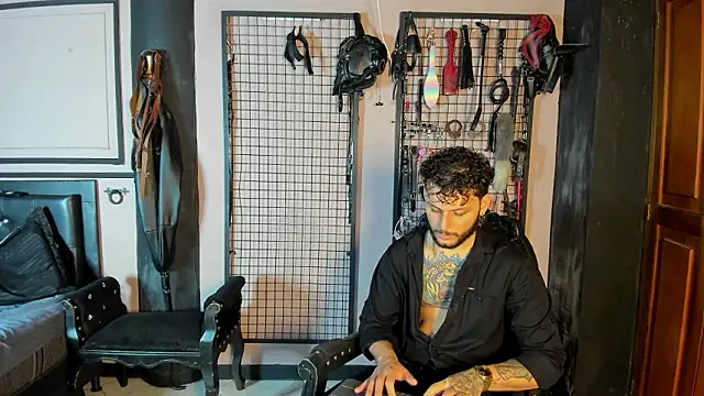 Twisted Fantasy online show from March 15, 2026, 5:02 am