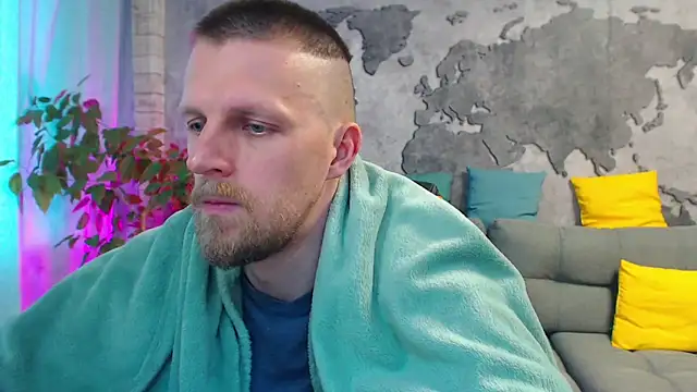Snapshot of VikingChrisss chatting on June 2, 2026, 10:39 am VikingChrisss online show from June 2, 2026, 10:39 am
