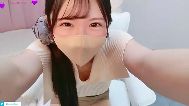 Snapshot of anchan_ chatting on June 3, 2026, 1:03 pm anchan online show from June 3, 2026, 1:03 pm