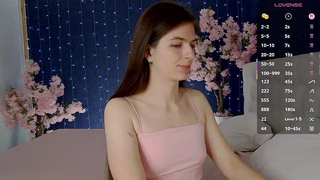 -Mirror-Girl- online show from November 22, 2025, 4:44 am