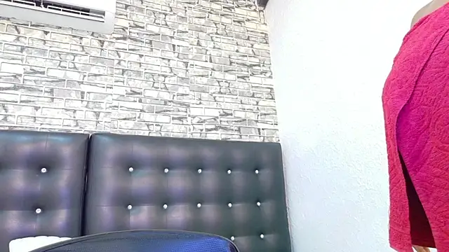 Snapshot of cock_whisperer69_ chatting on March 20, 2026, 1:49 pm cock whisperer69 online show from March 20, 2026, 1:49 pm