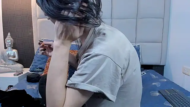 Hecatee 77 online show from December 30, 2024, 7:42 pm