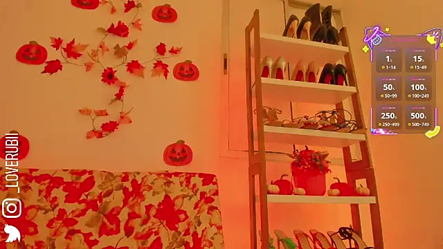 loverubii online show from October 11, 2025, 10:52 pm