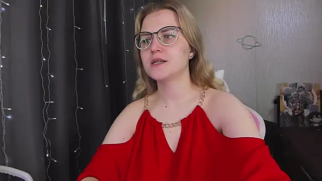 MissBrightShine online show from April 8, 2026, 10:48 am