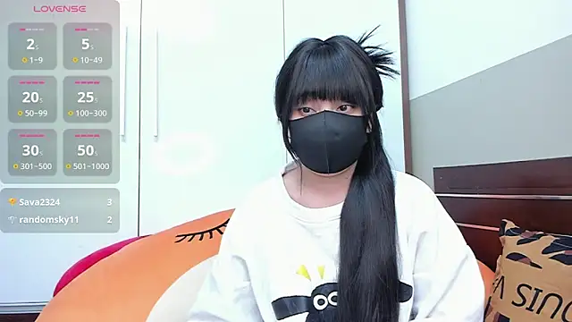alonelove   online show from January 14, 2025, 6:13 am