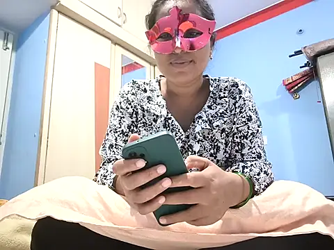Snapshot of SANJU5888 chatting on July 11, 2026, 5:48 pm SANJU5888 online show from July 11, 2026, 5:48 pm