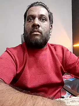 Rayansmith  online show from March 5, 2025, 9:37 pm