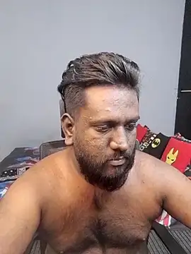 Rayansmith  online show from September 21, 2025, 2:35 am