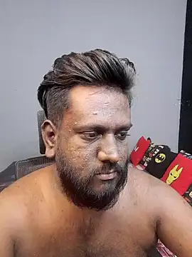 Rayansmith  online show from September 24, 2025, 9:18 pm