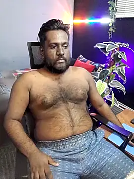 Rayansmith  online show from December 18, 2025, 11:38 am