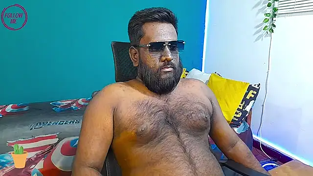 Rayansmith  online show from March 12, 2026, 2:12 pm