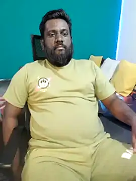 Rayansmith  online show from March 20, 2026, 11:53 pm