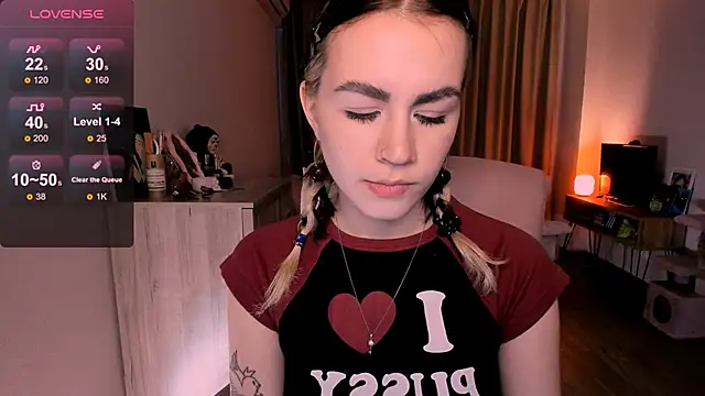  selectrra online show from March 19, 2025, 12:45 pm