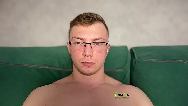 Snapshot of iron__chap chatting on April 8, 2026, 9:26 pm iron chap online show from April 8, 2026, 9:26 pm