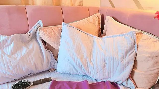 Satuurn  online show from March 28, 2026, 2:38 pm