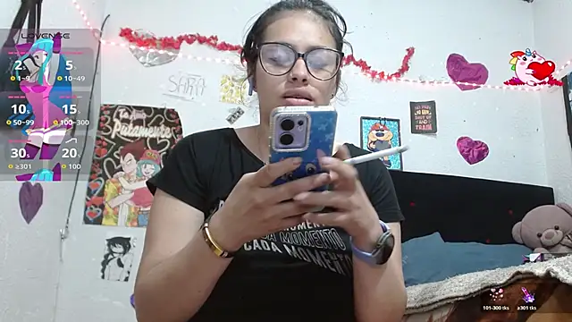 Saray extrovert  online show from October 23, 2025, 3:28 am