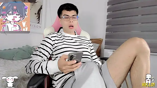 Snapshot of lucas_cute chatting on November 17, 2025, 7:19 pm lucas cute online show from November 17, 2025, 7:19 pm