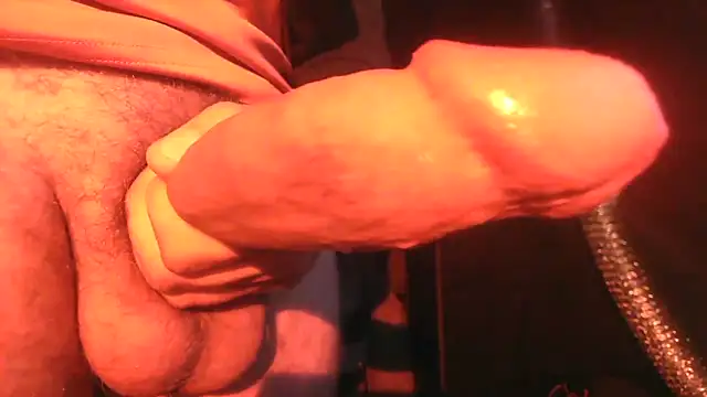 mr key  online show from November 8, 2025, 5:40 am