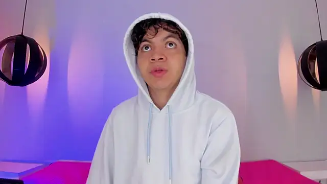 Snapshot of Lucaas_King chatting on January 9, 2025, 11:25 am Lucaas King online show from January 9, 2025, 11:25 am