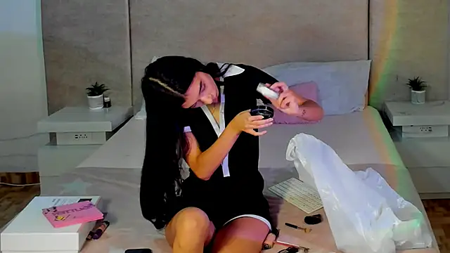 katt pelaez online show from October 14, 2025, 5:36 pm