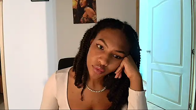 Snapshot of im_alivys_ chatting on June 20, 2026, 12:25 am im alivys online show from June 20, 2026, 12:25 am