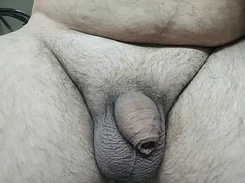 Snapshot of BearJoshua chatting on February 23, 2025, 11:00 am BearJoshua online show from February 23, 2025, 11:00 am