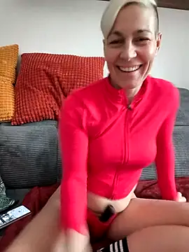 DarleenHot online show from February 17, 2026, 8:55 am