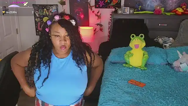 temptressbeauty24 online show from October 1, 2025, 4:29 am