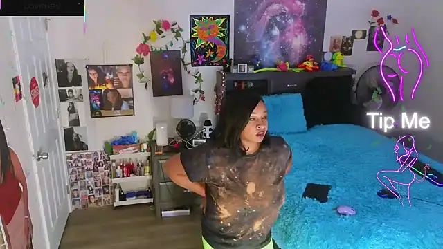 temptressbeauty24 online show from October 22, 2025, 3:07 am