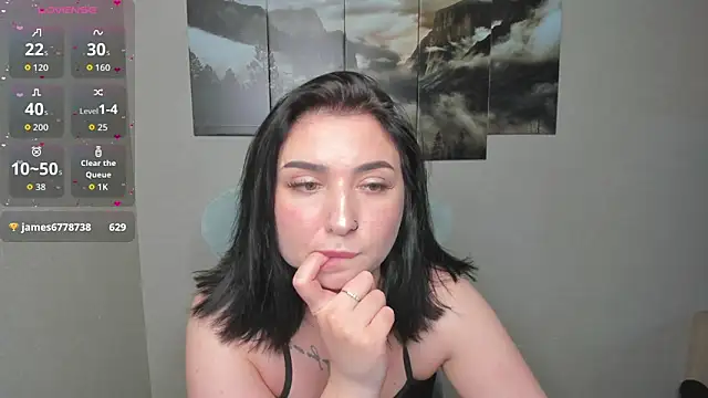 Sourr Lollipop online show from May 15, 2026, 11:01 pm