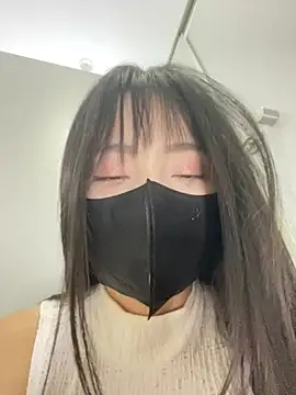 Asia-Lynn online show from July 15, 2026, 10:09 am