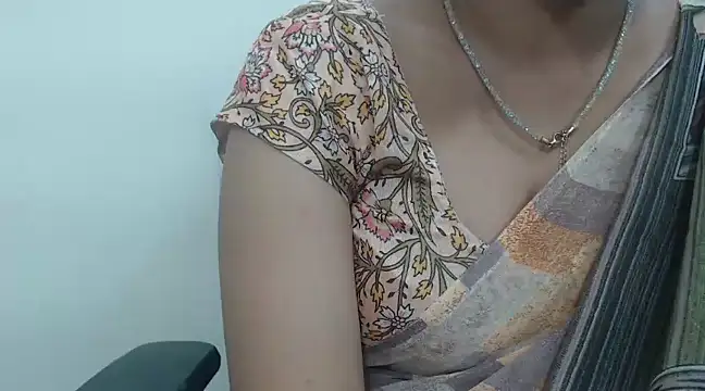 Lovely Siri 23 online show from January 27, 2025, 8:39 pm