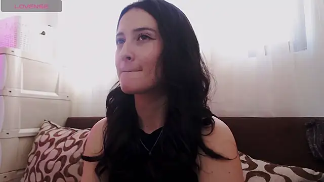 Snapshot of AlissonnFoxx chatting on May 26, 2026, 9:00 pm AlissonnFoxx online show from May 26, 2026, 9:00 pm