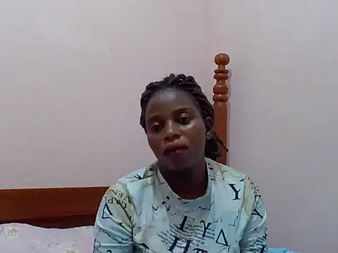 sweetbabra1 online show from May 31, 2026, 7:48 pm