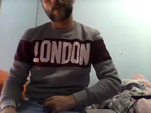 coppiasenzacensura online show from February 26, 2025, 9:53 am