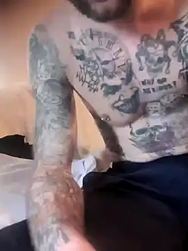 Snapshot of PIercingBoy38 chatting on February 10, 2025, 11:46 am PIercingBoy38 online show from February 10, 2025, 11:46 am