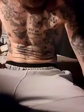 Snapshot of PIercingBoy38 chatting on February 11, 2025, 10:07 pm PIercingBoy38 online show from February 11, 2025, 10:07 pm