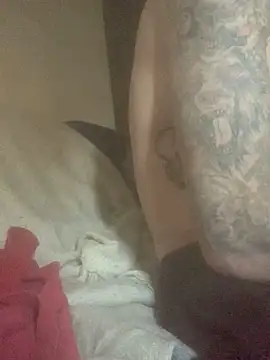 Snapshot of PIercingBoy38 chatting on March 10, 2025, 4:14 pm PIercingBoy38 online show from March 10, 2025, 4:14 pm