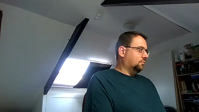 rdewaard81 online show from September 19, 2025, 9:11 am