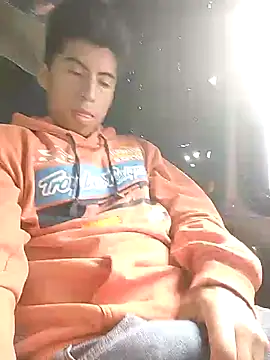 Snapshot of Alexander9827 chatting on December 5, 2024, 8:00 pm Alexander9827 online show from December 5, 2024, 8:00 pm