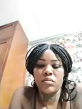 Alissamore3 online show from February 6, 2025, 2:33 am