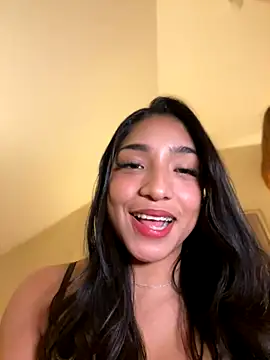 Bellafr online show from December 1, 2024, 4:51 pm