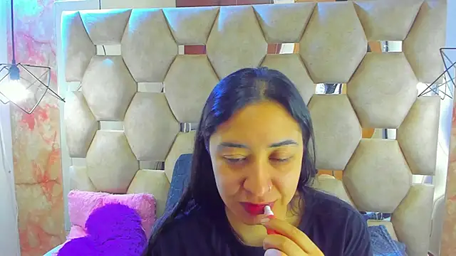 sayumi dirty online show from September 10, 2025, 11:43 am