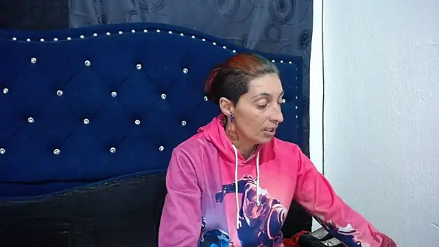 anyu1306 online show from March 8, 2025, 8:44 am