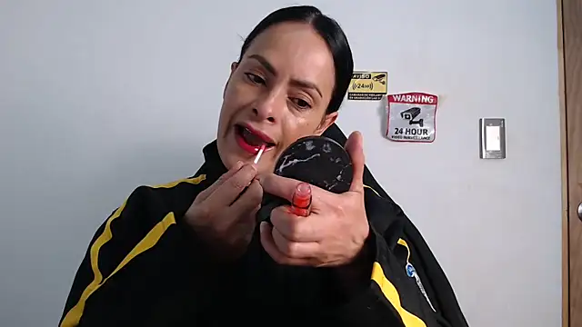 Snapshot of susana07 chatting on May 12, 2026, 11:51 am susana07 online show from May 12, 2026, 11:51 am