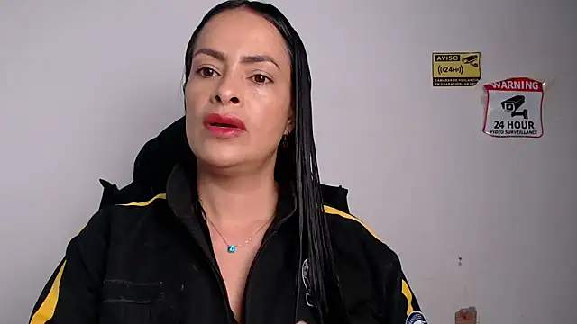 Snapshot of susana07 chatting on May 23, 2026, 11:58 am susana07 online show from May 23, 2026, 11:58 am