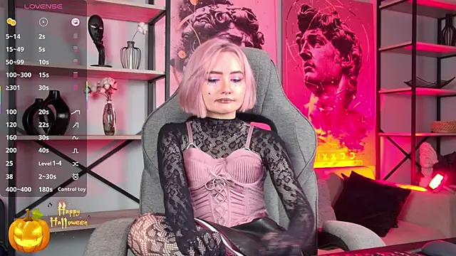 ReiYosimoto online show from November 2, 2025, 1:57 pm