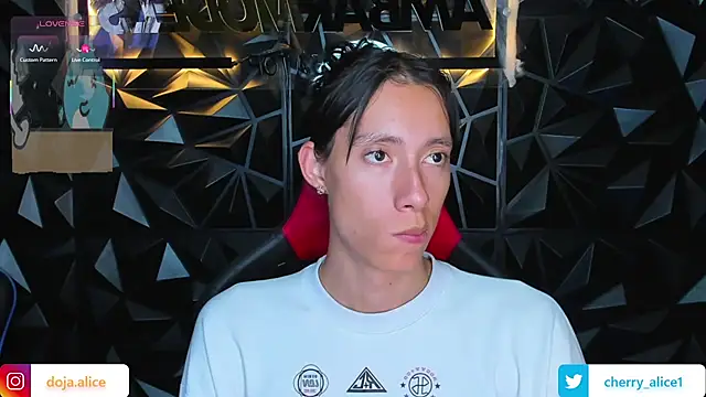 alicee salvatore online show from October 20, 2025, 9:21 am