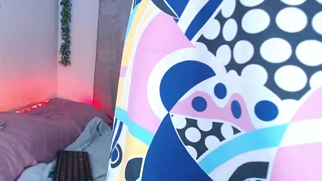 Eve Blue77 online show from December 17, 2024, 3:06 am