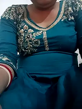 Snapshot of 09punjabi chatting on December 9, 2024, 5:29 am 09punjabi online show from December 9, 2024, 5:29 am